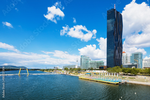 Canvas Print Postcard from Wien and Danube