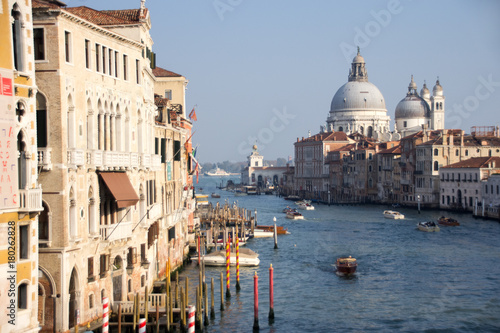 Venedig - Blick von der Brücke auf den Canale Grande © Frank Lambert