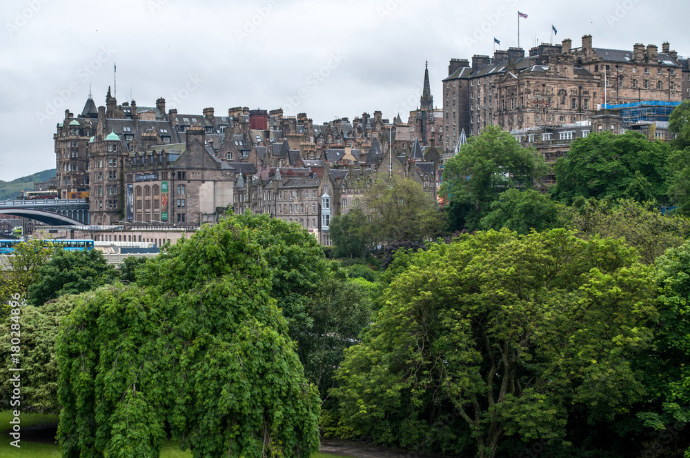 View of the historic center of Edinburgh in Scotland