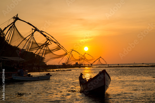 Tableau sur toile Fishing in Kochi