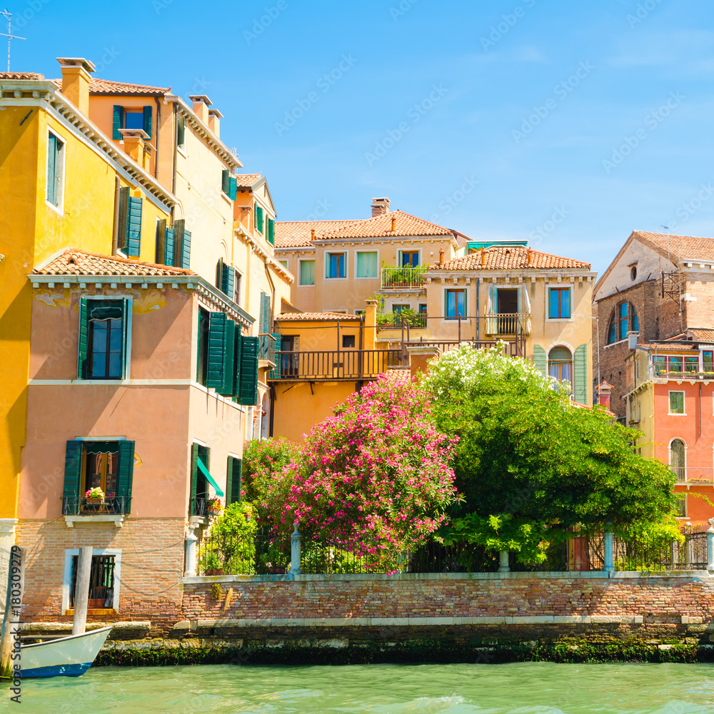 Fototapeta premium houses in Venice