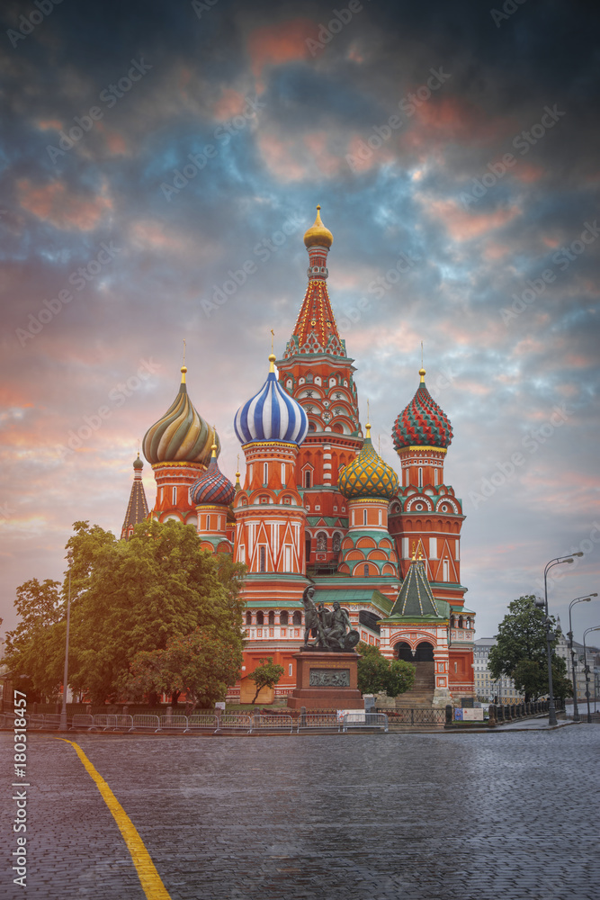Fototapeta premium Red square in the center of Moscow