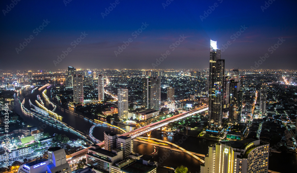 Fototapeta premium Views of Bangkok by night