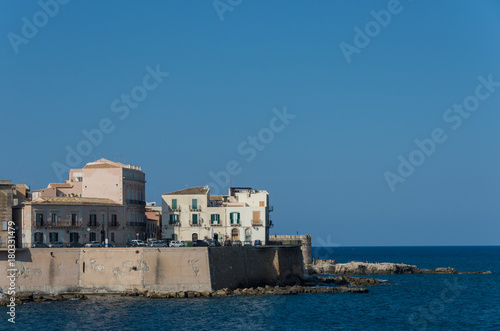 Fototapeta Naklejka Na Ścianę i Meble -  Embankment of Ortygia island, Syracuse city, in Sicily.