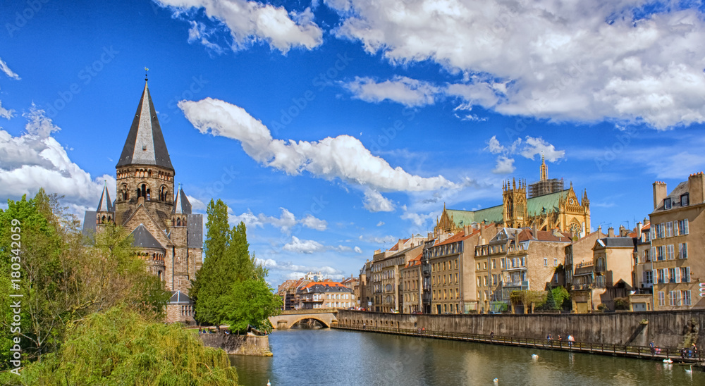 Obraz premium Metz - Mosel - Temple Neuf
