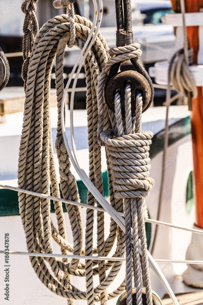 Coiled Rope with Block and Tackle