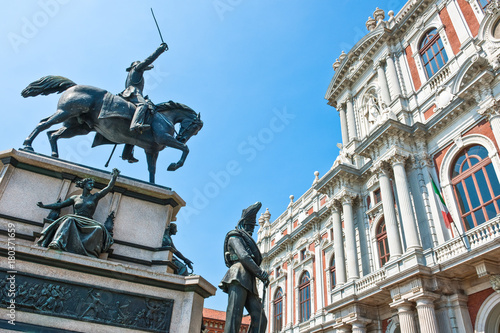 History and art in Turin