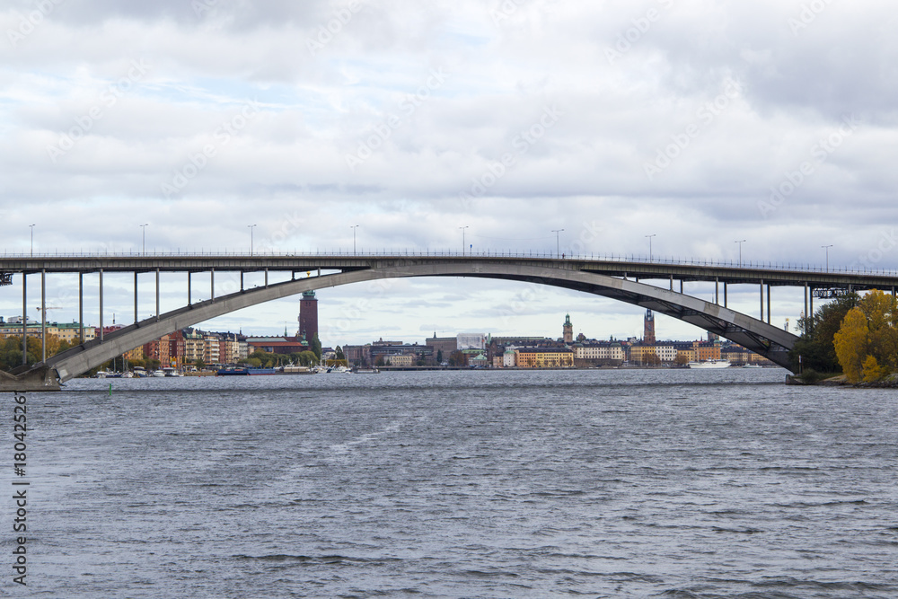 Brücke in den Stockholmer Schären