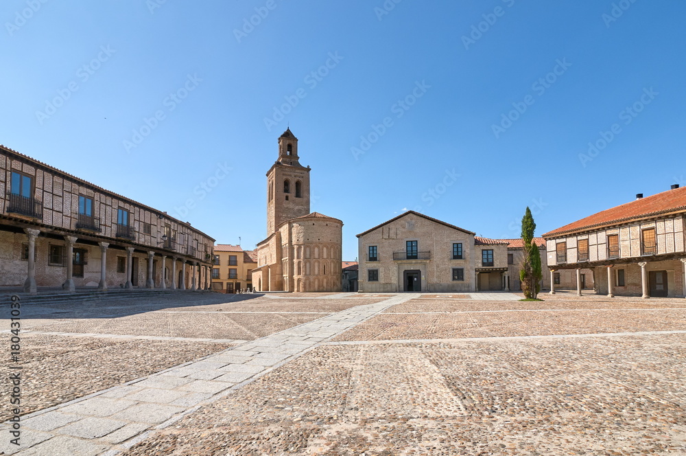 Plaza de la Villa and Santa Maria chuch (Square of the Village), Arevalo, Avila, Spain