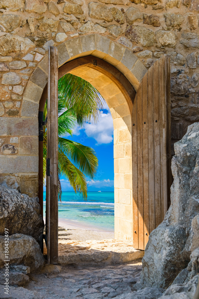 arch in the fortress view of the Caribbean Sea