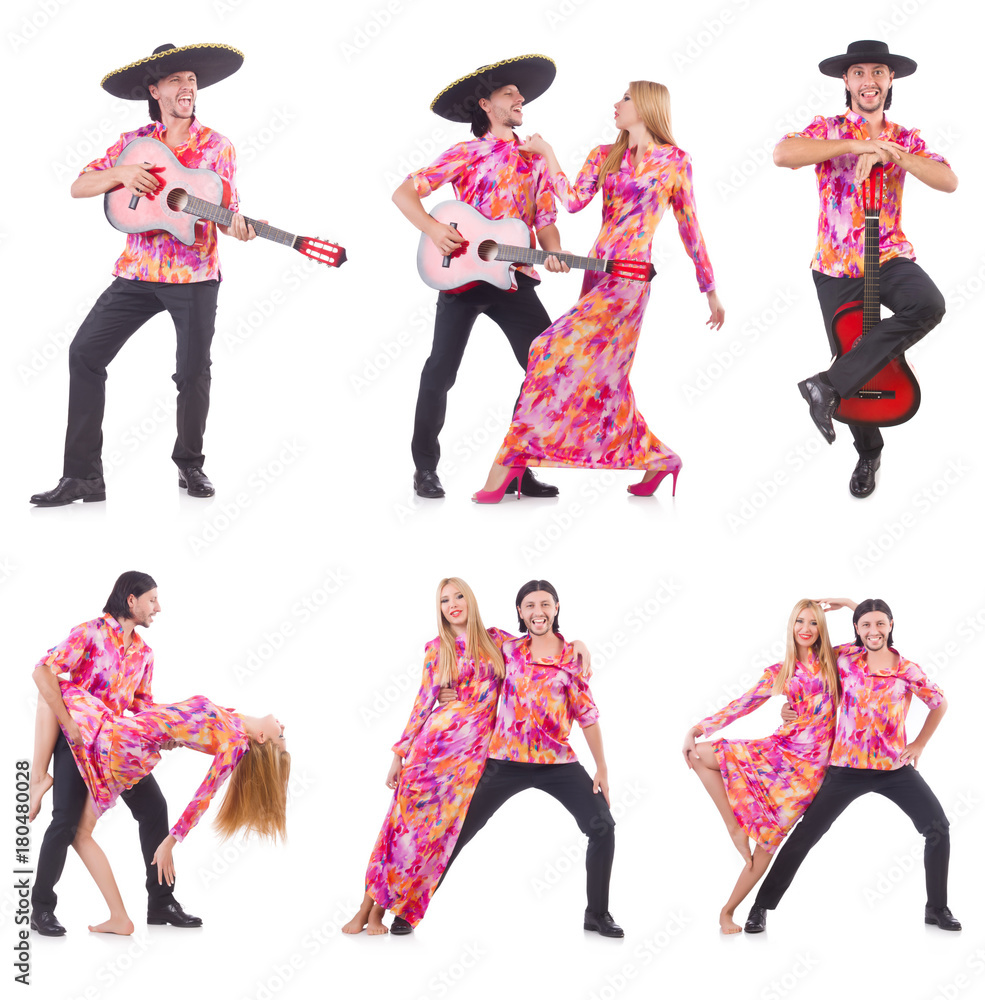 Fototapeta premium Man wearing sombrero with guitar