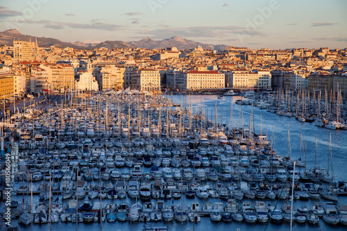 Marseille vieux port