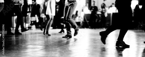 Ballare alla festa © Mirko Macari