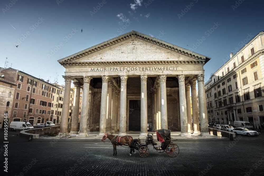 Fototapeta premium Pantheon, horse in the foreground, Rome, Italy
