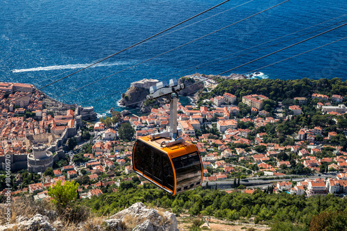cableway above Dubrovnik