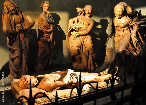 Obraz na płótnie Trauernde Beweinungsgruppe Christi vor dem aufgebahrten Toten in der Chiesa di S