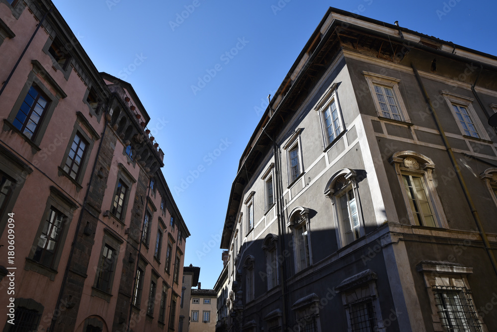 Fototapeta premium Palais Renaissance à Lucca en Toscane, Italie