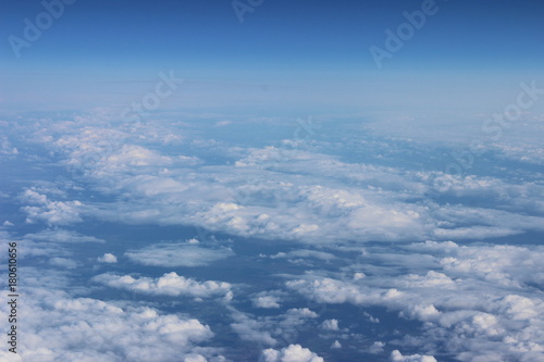 Wolken aus dem Flugzeug © Fynn