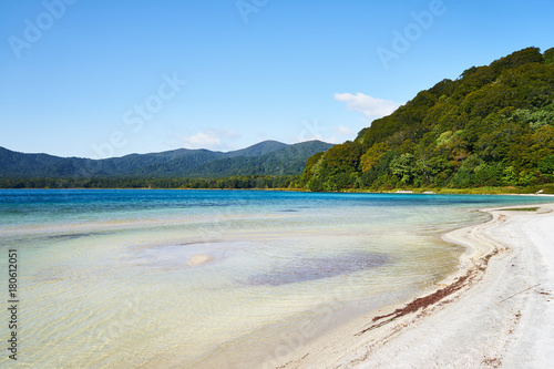 秋晴れの恐山宇曽利湖 photo