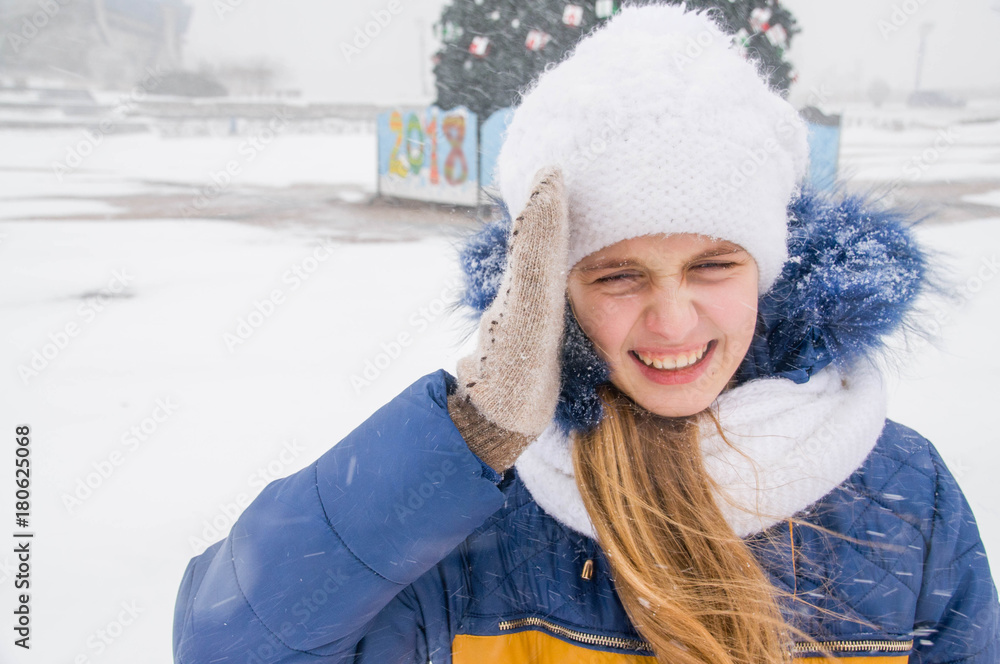 Alone girl on winter disaster Alone girl on winter disaster