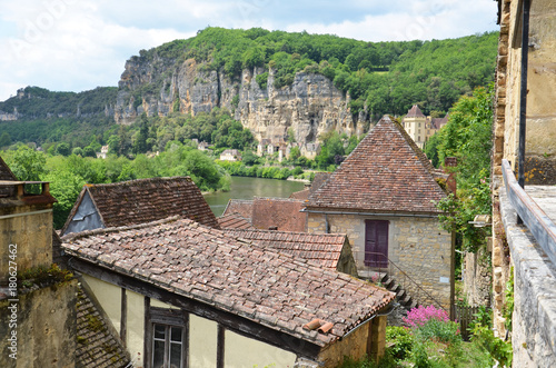 Rooftops view on La Roque-Gageac village