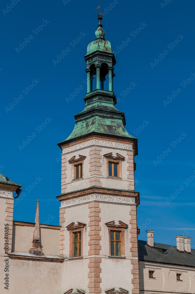 Dzwonnica, Pałac Biskupów Krakowskich, Kielce