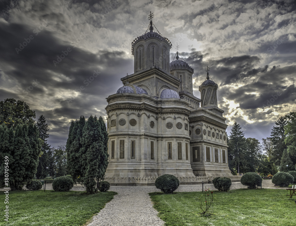 Die berühmte Kirche von de Arges (Rumänien).