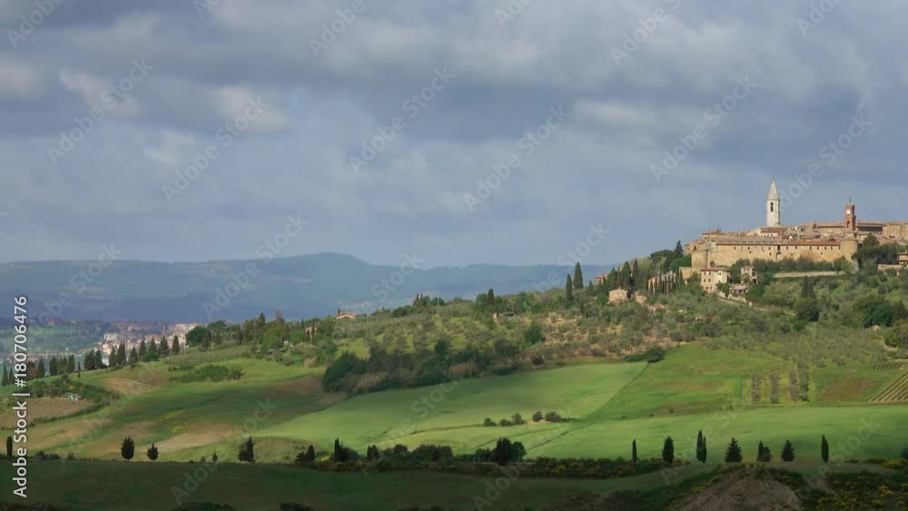 Old medieval italian town Pienza on top of the hill in Tuscany, timelapse 4k
Old medieval italian town Pienza on top of the hill in Tuscany, timelapse 4k