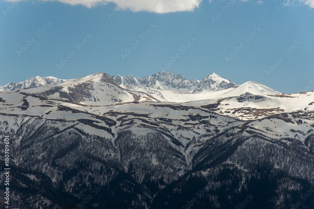 Fototapeta premium The mountain range of the Big Thach natural park. Adygea