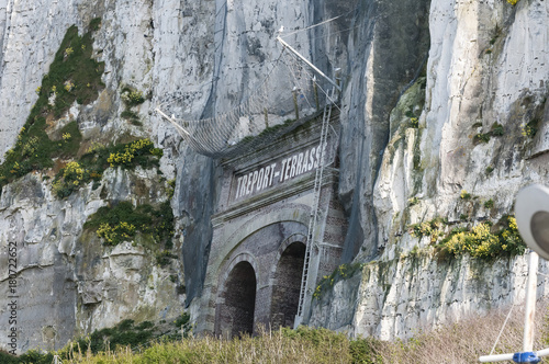 Le Tréport ist ein französischer Ort in der Normandie. Er ist bekannt für seine  Standseilbahn und die höchste Kreidefelswand Europas (110m) photo