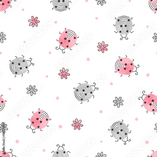 Seamless ladybugs and flowe...