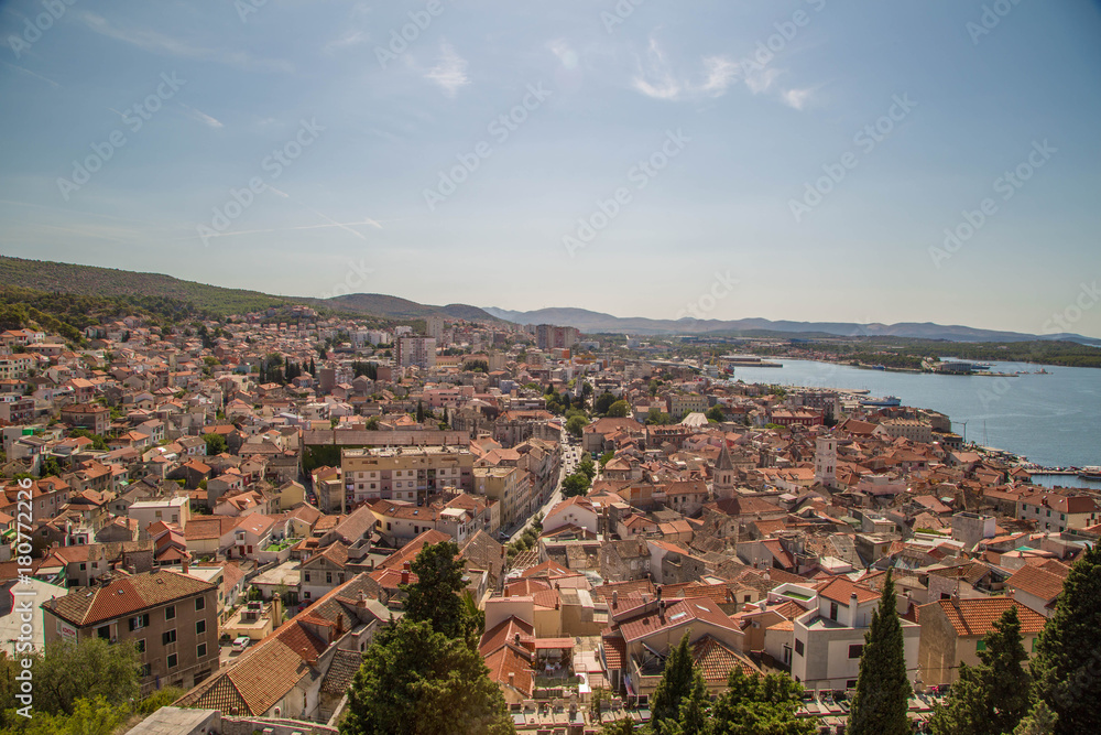 Panorama der Stadt Sibenik, Dalmatien, Kroatien
