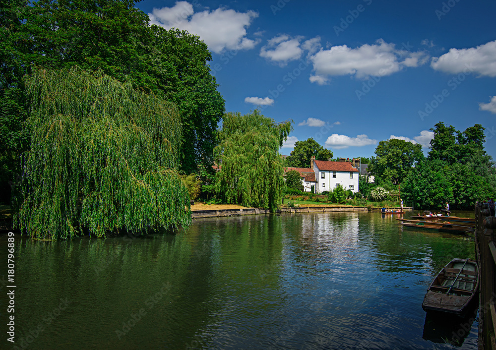 Obraz premium River Cam summer blue sky