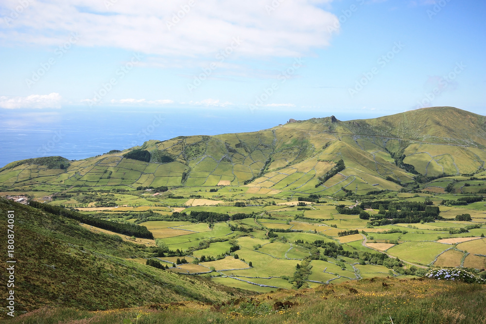

Im Landesinneren der Insel Flores,  der portugiesischen Inselgruppe der Azoren im Atlantik. 
