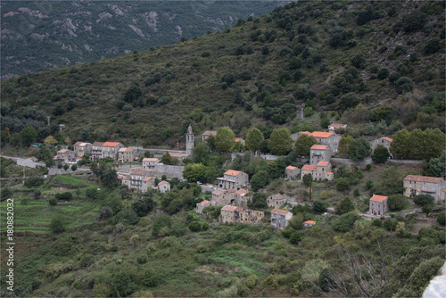 Village près d'Ajaccio en Corse en France