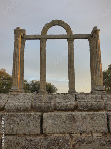 Templo de Augustobriga /Talavera la Vieja en Bohonal de Ibor, Caceres,Extremadura. Templo de Diana en embalse de Valdecañas 