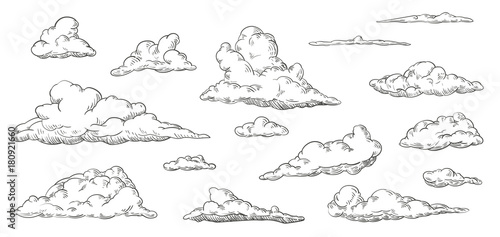 Naklejka Set chmury w ręka rysującym rocznika retro stylu odizolowywającym na białym tle. Elementy projektu kreskówka. Ilustracji wektorowych.