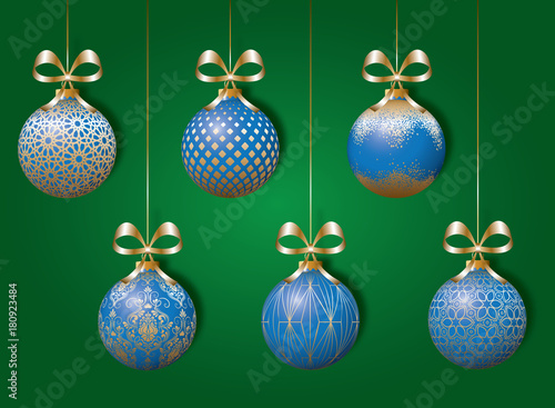 Boules de Noël bleues