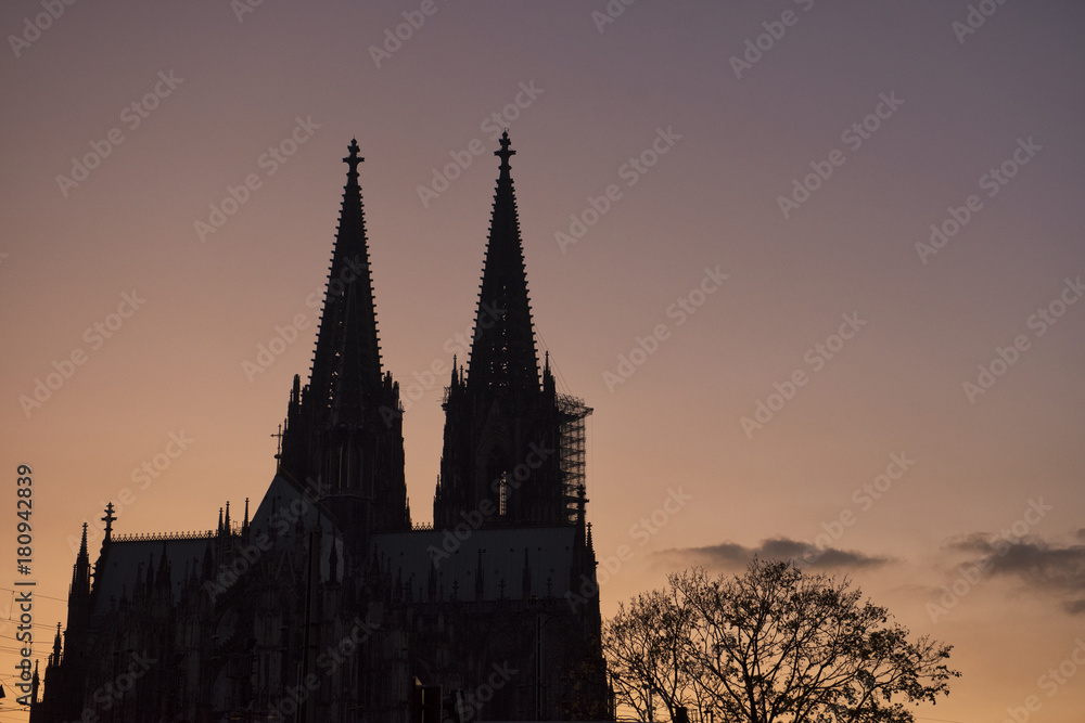 silhouette of cologne dome, Germany