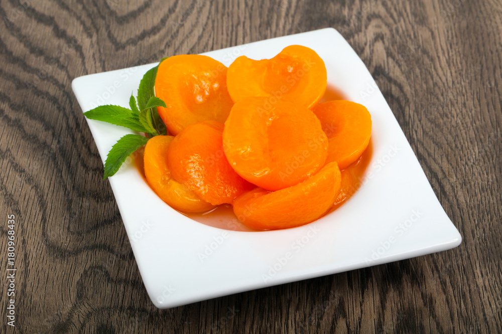 Canned apricots