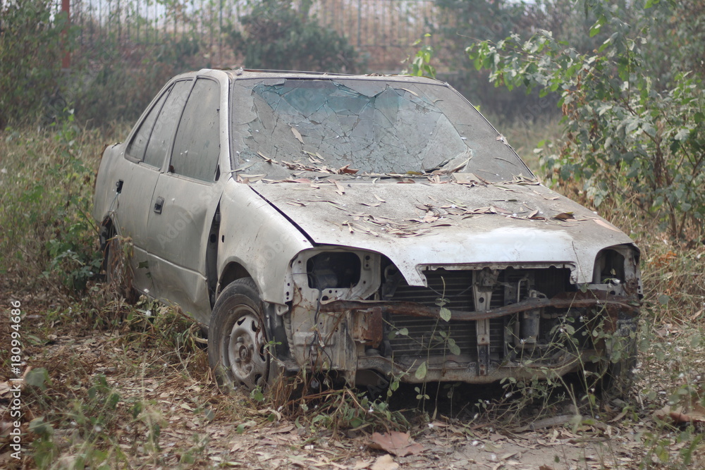DAMAGED CAR DAMAGED CAR