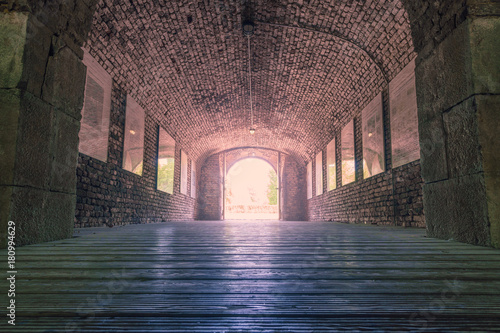 Quadro em tela Zitadelle Jülich renaissance napoleon tunnel mit lichtblick