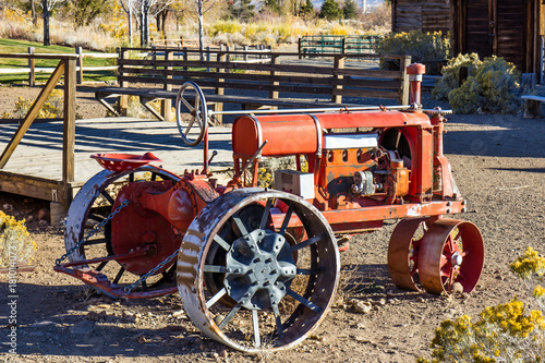Antique Tractor With Metal Iron Wheels
