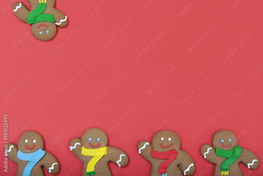 Obraz premium Christmas Cookies on Red Background