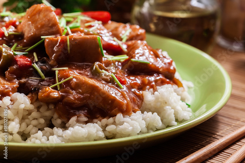 Chicken in sweet and sour sauce
