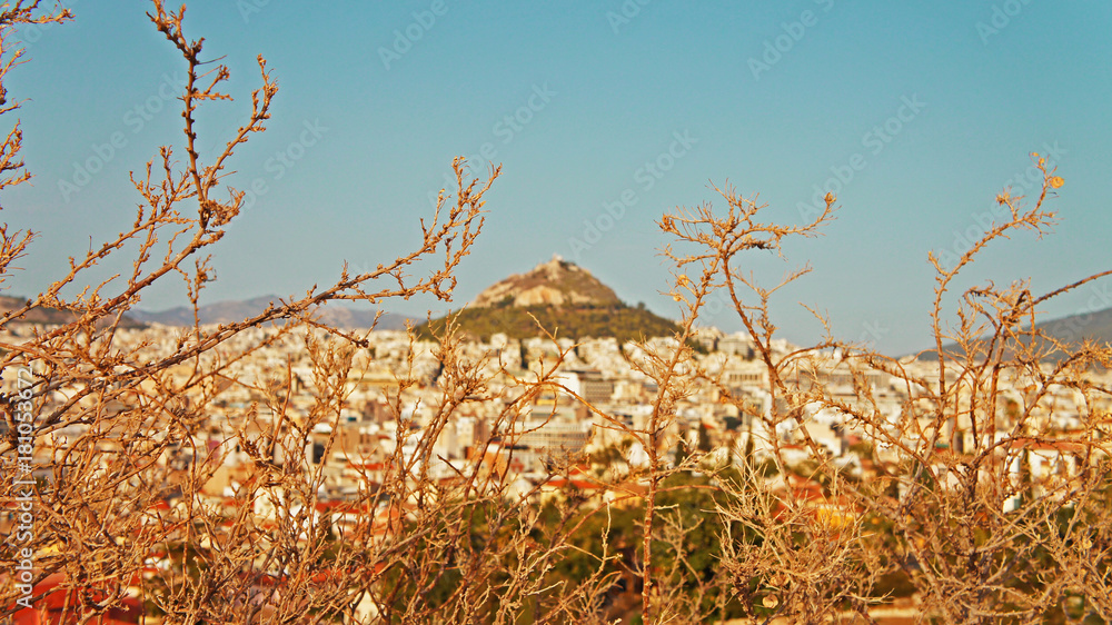 Fototapeta premium blurry skyline of athens