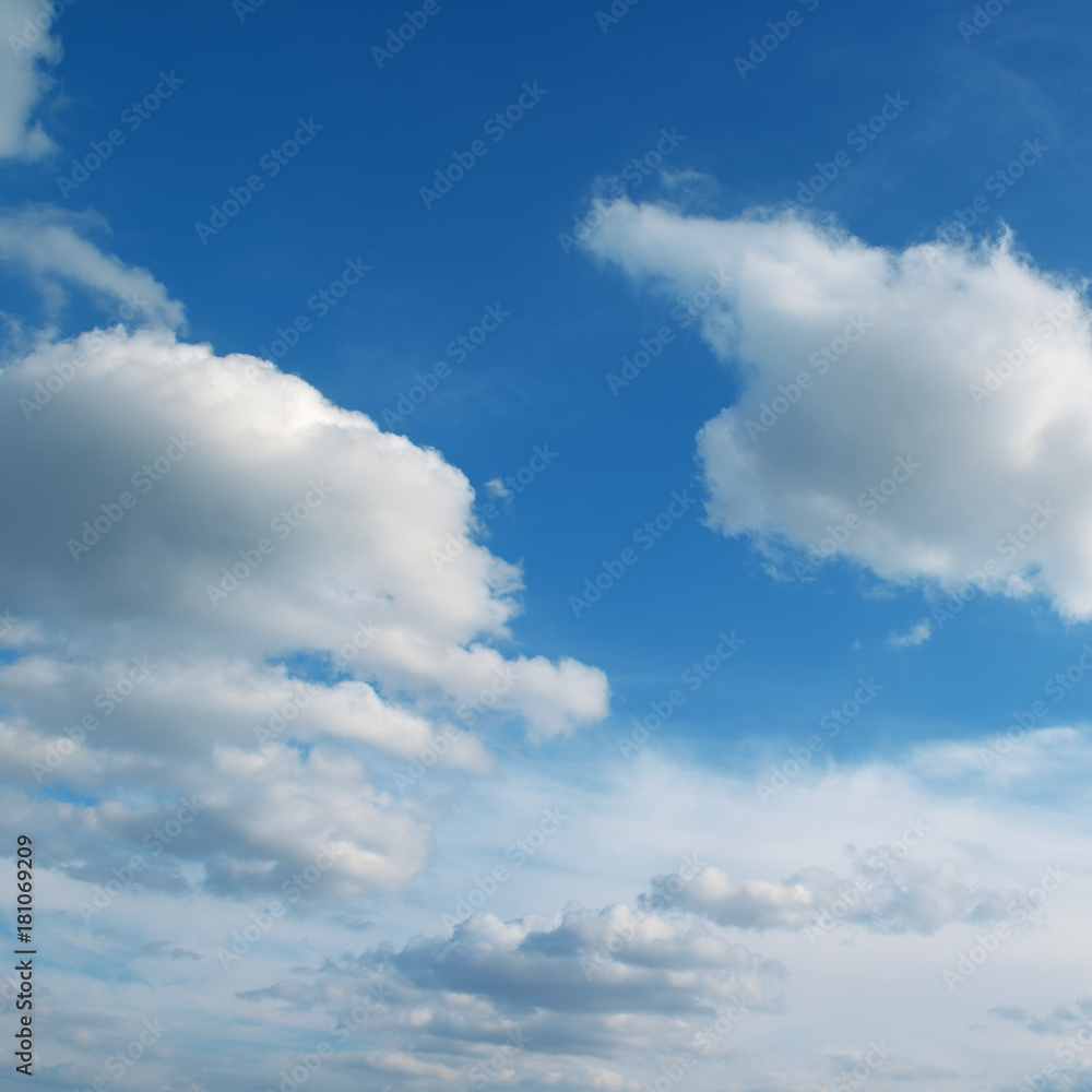 Obraz premium white clouds in sky