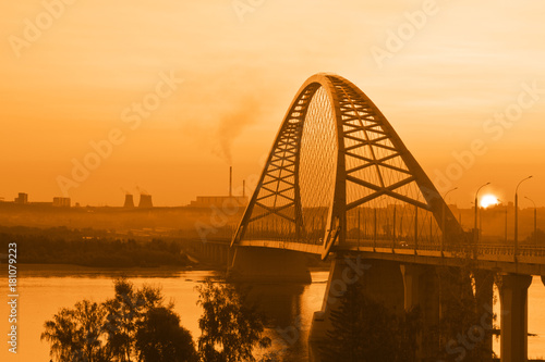 Bugrinsky Bridge over the River Ob, Novosibirsk, Russia, sunrise \ sunset © Максим Слесарчук