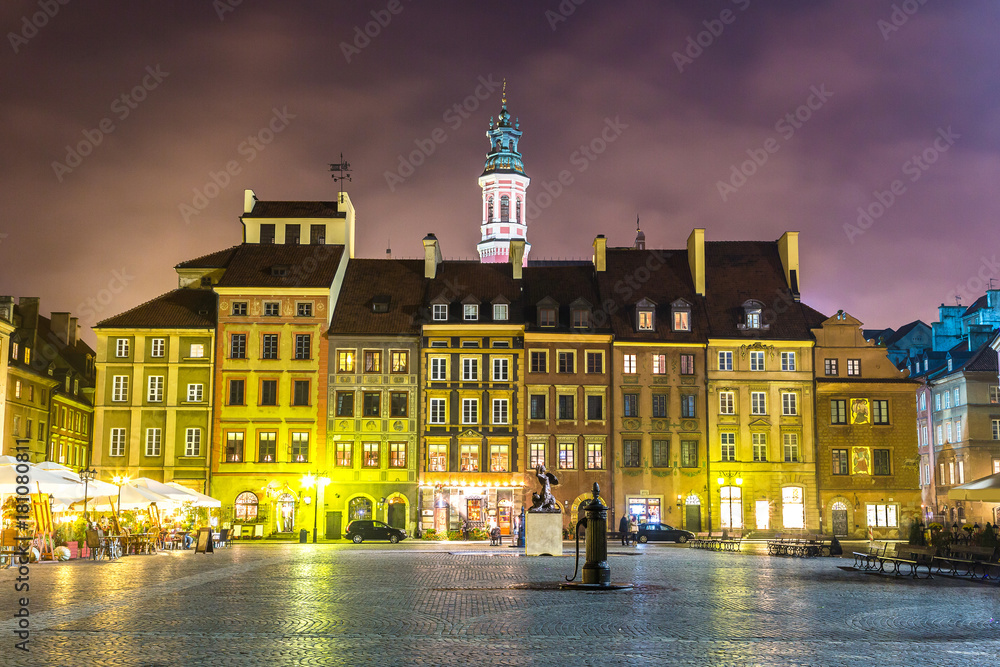 Fototapeta premium Stare miasto sqare w Warszawie