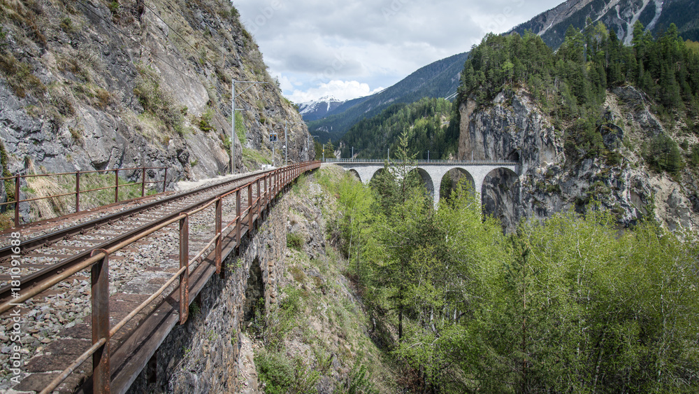 Landwasser Viaduct railroad bridge, Switzerland Landwasser Viaduct railroad bridge, Switzerland
